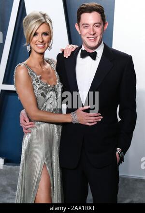 Beverly Hills, Vereinigte Staaten. Februar 2020. Beverly HILLS, LOS ANGELES, KALIFORNIEN, USA - 9. FEBRUAR: Nicky Hilton Rothschild und James Rothschild kommen zur Vanity Fair Oscar Party 2020, die am 9. Februar 2020 im Wallis Annenberg Center for the Performing Arts in Beverly Hills, Los Angeles, Kalifornien, USA abgehalten wird. (Foto von Xavier Collin/Image Press Agency) Credit: Image Press Agency/Alamy Live News Stockfoto