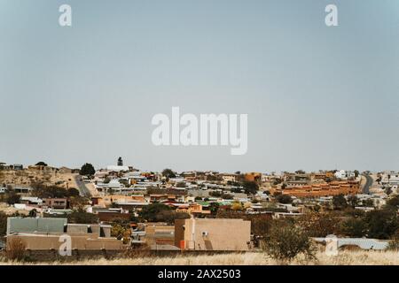 Foto von bunten Häusern von Windhoek, Namibia Stockfoto