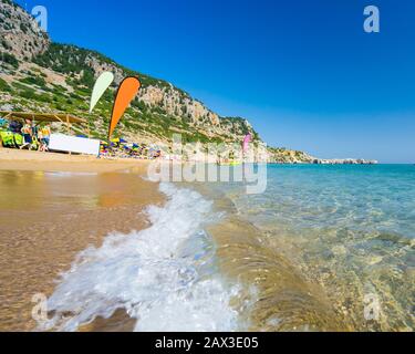Schöner sonniger Tag am Tsambika Beach auf der Insel Rhodes Rodos Griechenland Europa Stockfoto