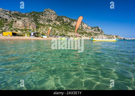 Schöner sonniger Tag am Tsambika Beach auf der Insel Rhodes Rodos Griechenland Europa Stockfoto