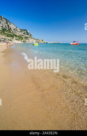 Schöner sonniger Tag am Tsambika Beach auf der Insel Rhodes Rodos Griechenland Europa Stockfoto