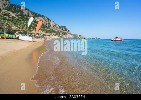 Schöner sonniger Tag am Tsambika Beach auf der Insel Rhodes Rodos Griechenland Europa Stockfoto