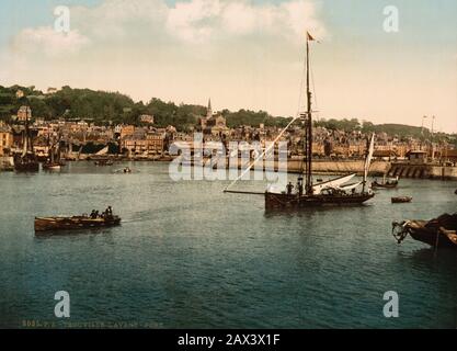 1905 Ca, TROUVILLE (Trouville-sur-Mer), FRANKREICH: Der äußere Hafen, TROUVILLE. Photocrom von Detroit Publishing Co., USA . Trouville ist eine Gemeinde im Département Calvados in der Region Basse-Normandie im Nordwesten Frankreichs. Trouville-sur-Mer grenzt an Deauville. Dieses Fischerdorf ist eine beliebte Touristenattraktion in der Normandie - FOTO STORICHE - GESCHICHTSFOTOS - GEOGRAFIA - GEOGRAPHIE - ARCHITEKTUR - ARCHITETTURA - Haus - Casa - Heim - VECCHIA Europa - ALTES EUROPA - FRANCIA - Passeggiata - Lungomare - BELLE EPOQUE - OTTOCENTO - XIX Jahrhundert - 800 - 800 - Stute - Meer - Spiaggie Stockfoto