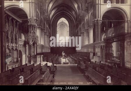 1875 CA, LONDON, GROSSBRITANNIEN: DIE KATHEDRALE VON CANTERBURY - INGHILTERRA - GRAND BRETAGNA - LONDRA - CATTEDRALE - ARCHITETTURA - ARCHITEKTUR - FOTO STORICHE - GESCHICHTSFOTOS - GEOGRAFIA - GEOGRAPHIE - VECCHIA EUROPA - ALTES EUROPA - CHIESA - KIRCHE - STYLE GOTICO - GOTIK - TUDOR - ARCHIVIO GBB Stockfoto