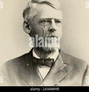 Männer und Frauen Amerikas; ein biografisches Wörterbuch der Altersgenossen . ., 28. Dezember, 1835; Sohn von Nathan S. und Mary AnnChandler. Er wurde an der Thelaw School, im Jahr 1854, der Harvard Universitymit dem Abschluss LL.B. Im frühen Leben war er Zeitungsautor und Gerichtsreporter, und im Jahr 1855 wurde er in die Bar aufgenommen und begann in Concord zu praktizieren. Heserved war in den Jahren 1862, 1863, 18G4and 1881 als Mitglied des Repräsentantenhauses von New Hamp-shire und in den Jahren von 1864 und 1864 als Sprecher tätig. 1865 wurde er zum Richter Generalanwalt im Marineministen-Department ernannt. Im selben Jahr wurde er Assistent Stockfoto