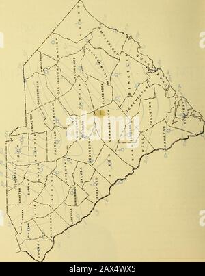 Klimatologische Daten, South Carolina. Columbia, S. C:WEATHER BUREAU OFFICE. Oo o CDP 1-4-3l-H &gt; Q•z &lt; H w O. Aim;ii" 1!"(1(I. KLIMA UND ERNTE: SOUTH CAROLINA ABSCHNITT. US-ABTEILUNG VON AGRICTII/RURE, Climate and Crop Service DES WETTERBÜROS. Zentrale: Washington, D. C. SOUTH CfiROblfJfl SECTIOr&gt;J. J. W. BAUEB, Section Director, COLUMBIA, s. C. Bd. III Columbia, S. C, April 1900. Nr. 4. Klimatologie FÜR DEN MONAT.Temperatur, in Grad Fahi-enheit. Die mittlere Temperatur für den Monat April 1900 betrug 62,4, das ist 0,2^ über dem Norma, Der höchste lokale Mittelwert war 67. Stockfoto