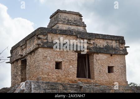 Der Tempel der Sieben Puppen in Dzibilchaltun, Yucatan, Mexiko Stockfoto