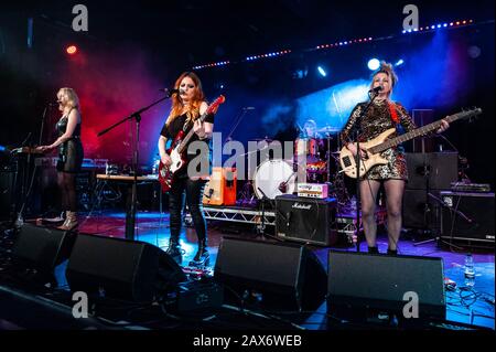 Bognor Regis, Großbritannien. Januar 2019. Madonnatron treten auf dem Rockaway Beach Festival auf. © Ken Harrison Stockfoto