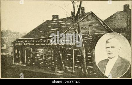 Die Kinnears und ihre Kinn; ein Erinnerungsband mit Geschichte, Biographie und Genealogie, mit revolutionären und zivilen und spanischen Kriegsaufzeichnungen; einschließlich Manuskript von RevDavid Kinnear (1840) . n England von Anamerikaner. Die Rede von den engen Sympathieanleihen, die zwischen England und Amerika immer größer werden, Und die Mutter kontriert den Ausdruck der Sympathie über die Themartyrdom von Lincoln und die Ermordung von Garfield, gehegt zu einer Peroration, in der er glühende Tribut an Englands Machthaber zollte und mit einer Ejakulation von Godsave der Königin endete! Das brachte das gesamte Publikum zu Fuß und füllte t Stockfoto