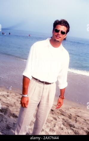 Malibu, Kalifornien, USA 7. Juli 1995 Schauspieler David Charvet besucht die "Clueless"-Premiere am 7. Juli 1995 in Leo Carrillo Beach in Malibu, Kalifornien, USA. Foto von Barry King/Alamy Stock Photo Stockfoto