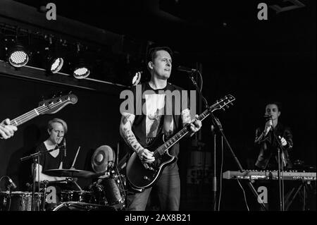 Wolverhampton, Großbritannien. Juni 2019. Schauspieler treten in Slade Rooms auf. © Ken Harrison Stockfoto