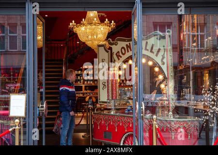 Kaffeehaus Roncalli in der Mönch- und Bergstraße in Hamburg Stockfoto