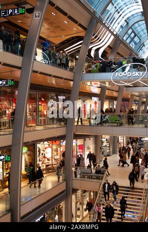 Euro Passage Shopping Mall in Hamburg - Deutschland Stockfoto