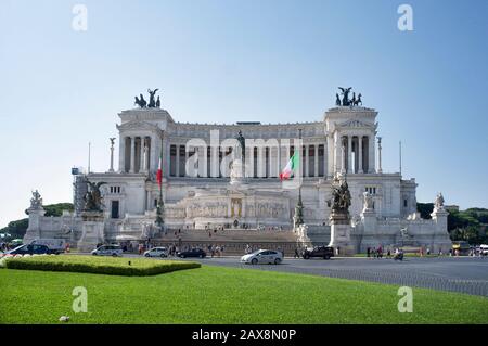 23/06/2014 - Rom, Italien: Außenansicht des Victor Emmanuel II National Monument, oder Mole del Vittoriano, unzulässigerweise Altare della Patria genannt Stockfoto