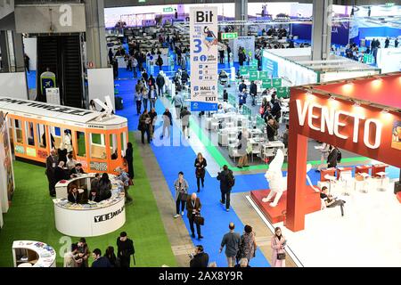 Mailand, Italien - 11. Februar 2020:EIN allgemeiner Blick auf die Internationale Tourismusmesse, die größte italienische Tourismusmesse auf der Fiera Milano City Credit: Piero Cruciatti/Alamy Live News Stockfoto