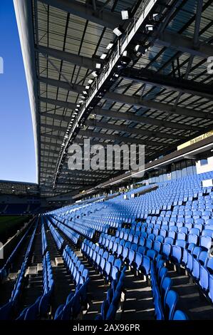 Im Amex Stadium vor dem Premier League-Spiel zwischen Brighton und Hove Albion und Watford im Amex Stadium Brighton, Großbritannien - 8. Februar 2020 - nur redaktionelle Nutzung. Kein Merchandising. Für Football Images gelten die Einschränkungen für FA und Premier League inc. Keine Internet-/Mobilnutzung ohne FAPL-Lizenz - für weitere Informationen wenden Sie sich an Football Dataco Stockfoto