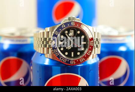 Rolex GMT Master II, die Pepsi Luxury Watch in einem anderen Stil. Stockfoto