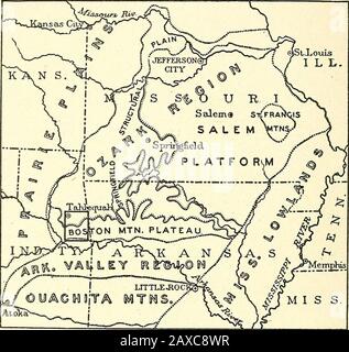 Waldphysiographie; Physiographie der Vereinigten Staaten und Prinzipien der Böden in Bezug auf die Forstwirtschaft . an den Trümmerschrägen, während die limestonesand-schisten Gebiete von der Großblättrigen Kiefer bedeckt sind, Die sich durch offene Parkanlagen auswechseln.^ Ozark Provinz Die ungefähren Grenzen der Region Ozark sind die Flüsse Missouri und Osage im Norden, Arkansas im Süden, Neosho Onthe West und Black River im Osten. Die Shawnee Hills von Southern 1 Weed und Pirsson, Geologie der Kleinen Rocky Mountains, Jour. Geol., Bd. 4, 1896, S. 399-428. 2 Idem, S. 410. 452 WALD PHYSIOGRA Stockfoto