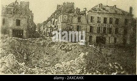 Penn State im Weltkrieg. Bahnwasserstationen (Mit Freundlicher Genehmigung P. L. Voss, 07). Ruins-Chateau Thierry Pbnn State in thb World Wak Stockfoto