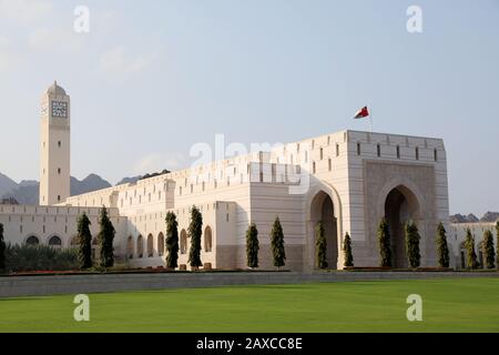 Muscat/Oman - 11. Februar 2020: Der Rat von Oman (parlament) im Distrikt Al Bustan der Hauptstadt Muscat des Landes Stockfoto