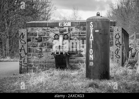 Station Road, Route 66, The Spen Valley Greenway, eine 7 km lange Strecke im National Cycle Network, die Dewsbury mit Oakenshaw verbindet. Stockfoto