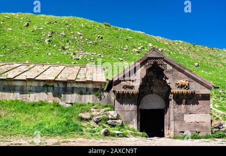 Orbelian Caravanserai am Vardenyats Mountain Pass in Armenien Stockfoto