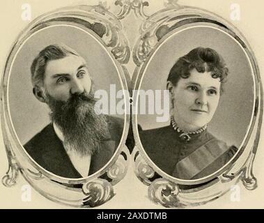 Geschichte der Grafschaften allen und Woodson, Kansas: Mit Porträts bekannter Persönlichkeiten dieser Bezirke verschönert, mit Biografien unserer repräsentativen Bürger, Einschnitten öffentlicher Gebäude und einer Karte der einzelnen Bezirke . Nordwestviertel der Stadt 8, Gemeinde 25, Bereich 21, es gab nur wenige Personen, die nun Nachbarn betäuben konnten. Die Sapps, Culbertsons, Moores und die Armstrongswaren gehörten zu den naheliegenden Siedlern und das Viertel galt als so weit entfernt wie Nortons, westlich von Moran, auszudehnen. Die Post-ofKce war oldElsmore und es gab nichts zu verhindern, dass man den kürzesten Cutto jedes Desir nimmt Stockfoto