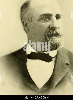 Ein Band mit Memoiren und Genealogie repräsentativer Bürger der Stadt Seattle und der Grafschaft King, Washington, einschließlich Biographien vieler von denen, die vergangen sind. Ys Geschichte. Die öffentliche Aufregung war hoch, und 1 m am Abend des Tages, an dem der Aufruhr stattfand, in dem ein Mann getötet und mehrere verletzt wurden, wurde er detailliert beschrieben, die Wachen zu stellen, die Stadt wurde dann unter Kriegsrecht. Die Unternehmung war eine von vielen Dan-Ger, da die Straßen mit Throngs von e.xcited Männern gefüllt waren, aber so war Hisgeduld, Härte und Loyalität gegenüber der Pflicht, dass er seine Aufgaben mit herrlichem Succ erfüllte Stockfoto