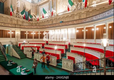 Torino, ITALIEN - März 2011:Der Umbau der Senatskammer anlässlich des 150. Jahrestages Der Einigung Italiens. Stockfoto