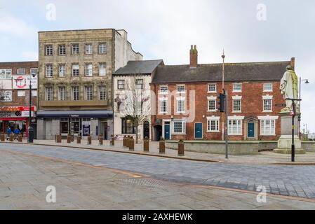 Blick auf die Castle Street in Dudley, West Midlands, Großbritannien Stockfoto