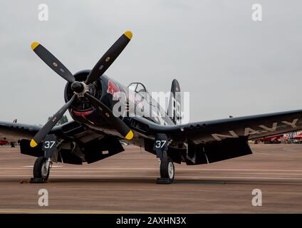 Red Bull Chance Vought F4U-4 Corsair Stockfoto