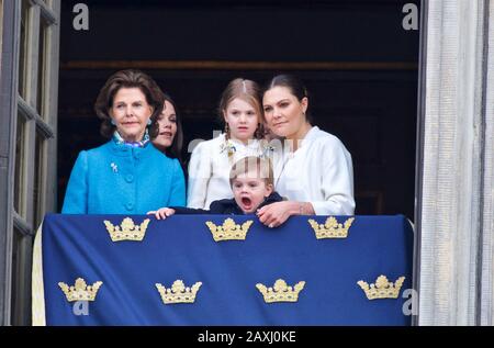 Stockholm, SCHWEDEN - 30. APRIL 2018: Die Feier des 72-jährigen Königs Carl XVI Gustaf im Königspalast. Stockfoto