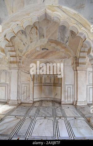 Blick auf das Innere von Nagina Masjid, Agra Fort, Uttar Pradesh, Indien Stockfoto