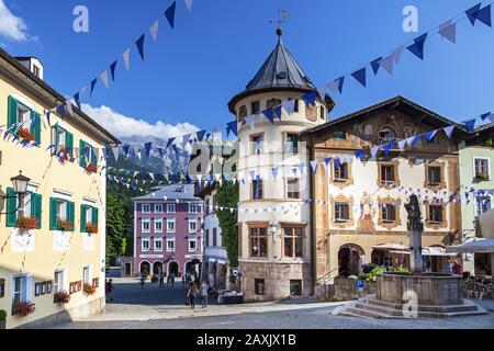 Marktplatz in Berchtesgaden, Berchtesgadener Land, Oberbayern, Bayern, Süddeutschland, Deutschland, Europa Stockfoto