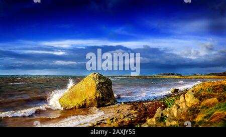 Der Butterlump Stone (Weitblick) in Strangford Lough in GrayabAbbey, County Down, Nordirland Stockfoto
