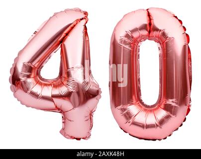 Nummer 40 vierzig aus Rose Golden aufblasbaren Luftballons isoliert auf Weiß. Heliumballons, pinke Foliennummern. Partydekoration, Jubiläumszeichen für Stockfoto