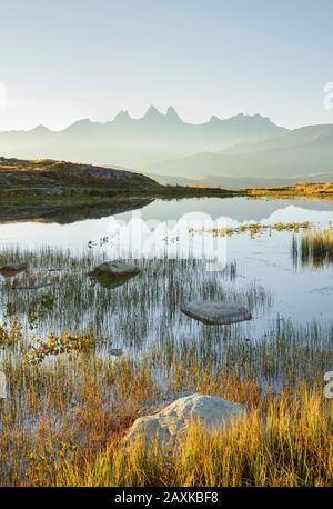 Aiguille d'Arves, Lac Guichard, Col de la Croix de Fer, Rhone-Alpen, Savoie, Frankreich Stockfoto