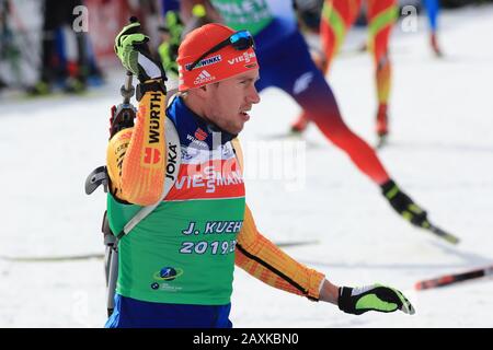 Antholz, Antholz, Italien. Februar 2020. - IBU-Biathlon-Weltmeisterschaften 2020 - Antholz, Italien am 11.02.2020, Johannes Kuehn in Aktion Credit: European Sports Photographic Agency/Alamy Live News Stockfoto