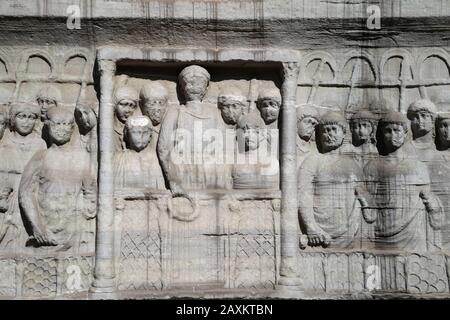 Türkei. Istanbul. Theodosius Obelisk. Sockel. Kaiser mit Siegerpreis. 4. C Hippodrom. Stockfoto