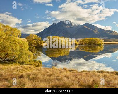 Namenloser See im Ahuriri Valley, Barrier Range, Canterbury, South Island, Neuseeland, Oceania Stockfoto