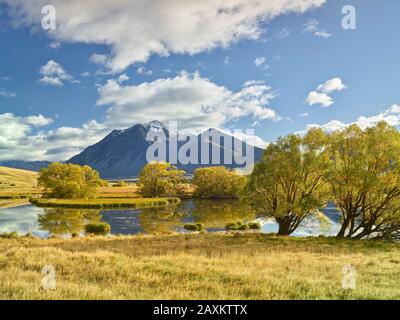Namenloser See im Ahuriri Valley, Barrier Range, Canterbury, South Island, Neuseeland, Oceania Stockfoto