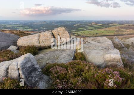 Blick Auf Huddersfield von West Nab Stockfoto