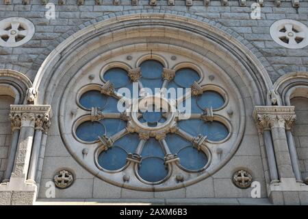 Irland, Dublin, die St. Teresa's Church beschuhten Karmeliten. Blick auf die Hauptfassade. Stockfoto