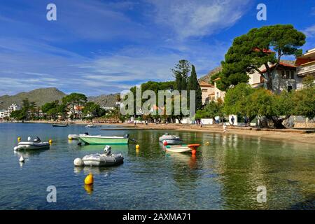 Kiefernwanderung in Port de Pollenca, Mallorca, Balearen, Spanien Stockfoto