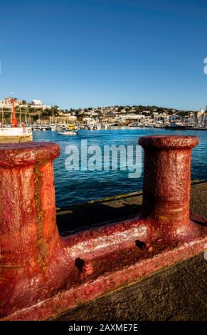 Torquay Marina an einem frischen Wintermorgen. Stockfoto