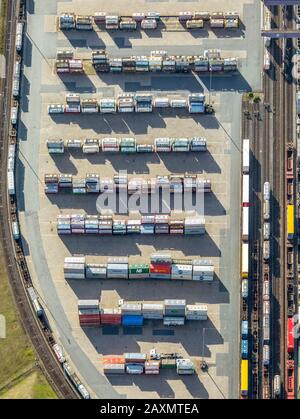 Luftaufnahmen, Duisport, Duishafen, Duisburger Hafen, Logistik, Warentransport, Gascontainer, Warenumschlag, Binnenschifffahrt, Kasslerfeld, Duisburg, Stockfoto