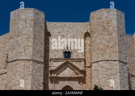 Andria, Apulien, Castel del Monte. Castel del Monte ist eine Festung aus dem dreizehnten Jahrhundert, die vom Kaiser des Heiligen römischen Imperiums Friedrich II. Im erbaut wurde Stockfoto