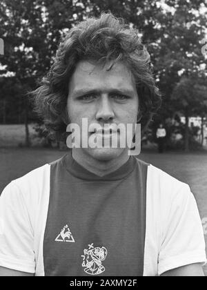 AJAX präsentiert die neue Auswahl für die kommende Fußballsaison 1975-1976; Geert Meijer 15. Juli 1975 Stockfoto