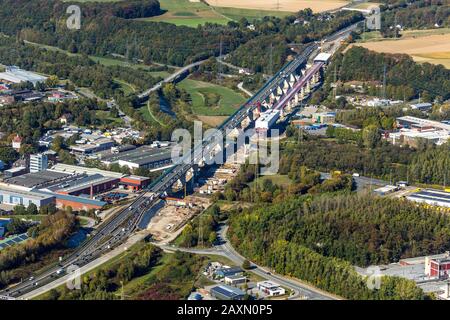 Luftbild, Baustelle Neubau Lennetal-Brücke, A45, am Kahlenberg, Lenne, Hagen, Ruhrgebiet, Nordrhein-Westfalen, Deutschland, Euro Stockfoto