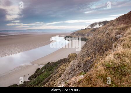 Blick von Jack Scout (National Trust) in der Nähe von Silverdale, In Richtung Norden, wo der Fluss Kent in die Morecambe Bay eindringt. Stockfoto